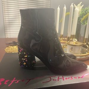 Betsy Johnson Black Patent Bootie